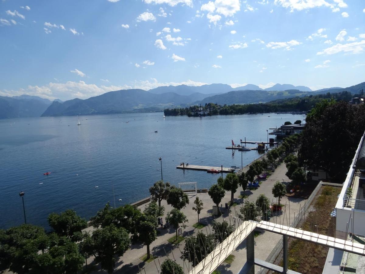 Fantastic Lake And Mountain View, First Row Lakeside Gmunden Exterior photo